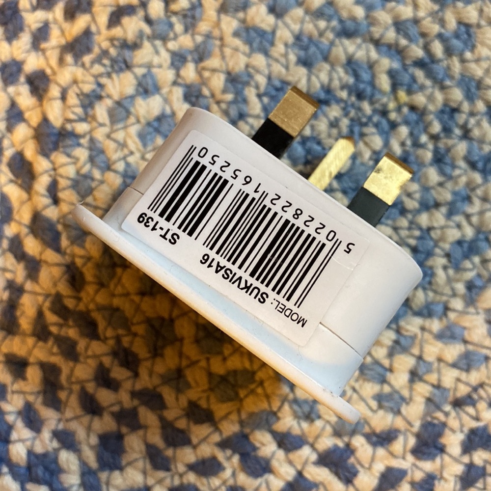 US & EU Plug - Picture 3 of 3